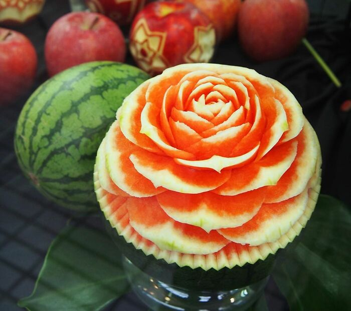 Fruit-Carving-Art-Tomoko-Sato