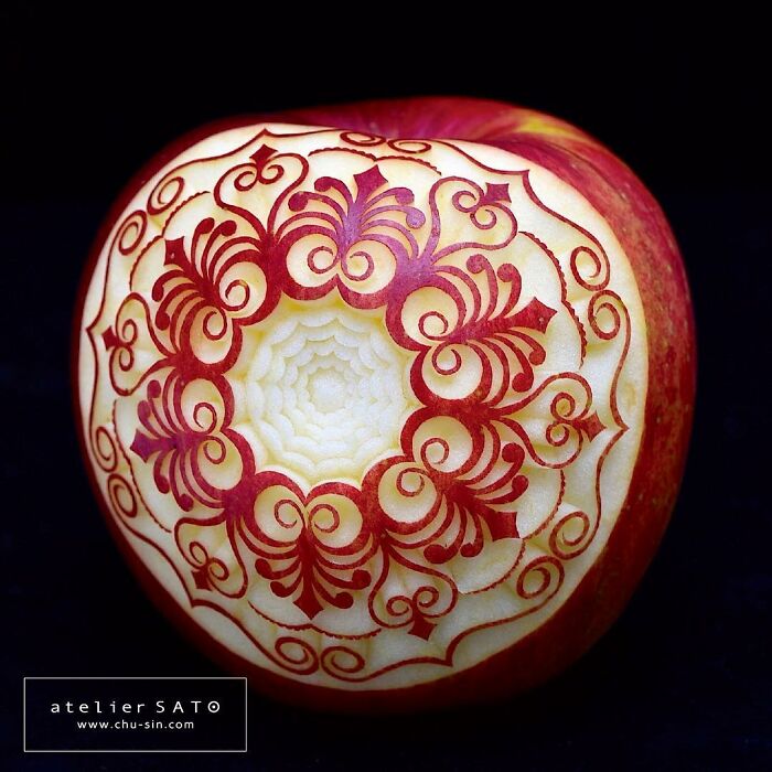 Fruit-Carving-Art-Tomoko-Sato
