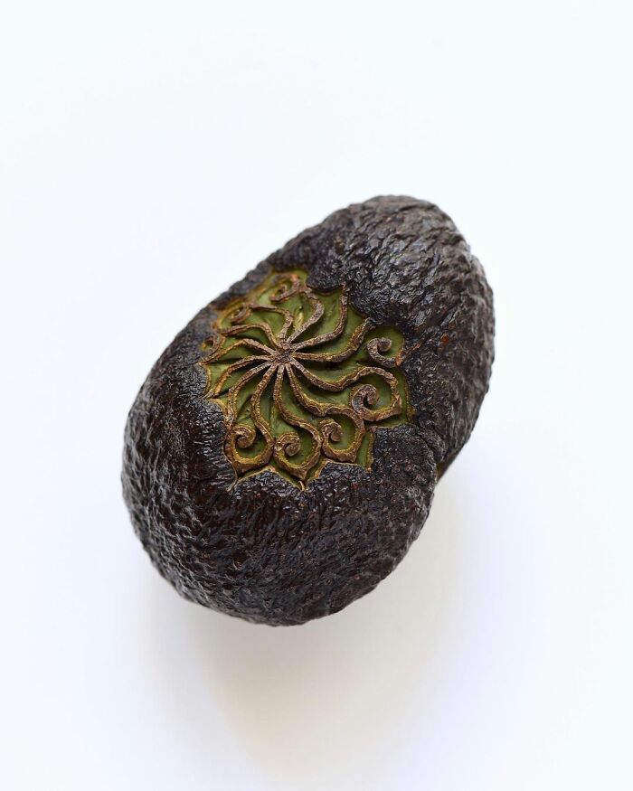 Fruit-Carving-Art-Tomoko-Sato