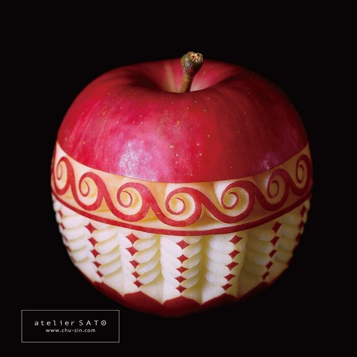 Fruit-Carving-Art-Tomoko-Sato