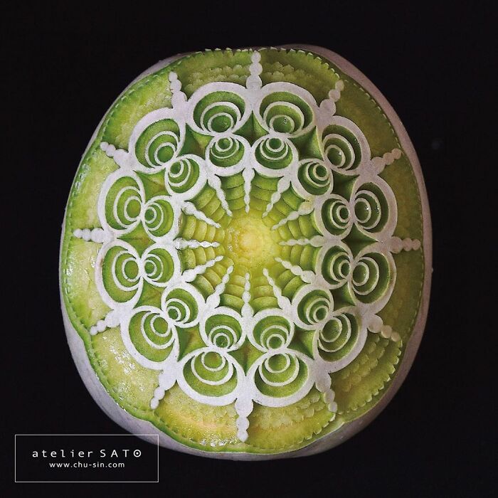 Fruit-Carving-Art-Tomoko-Sato