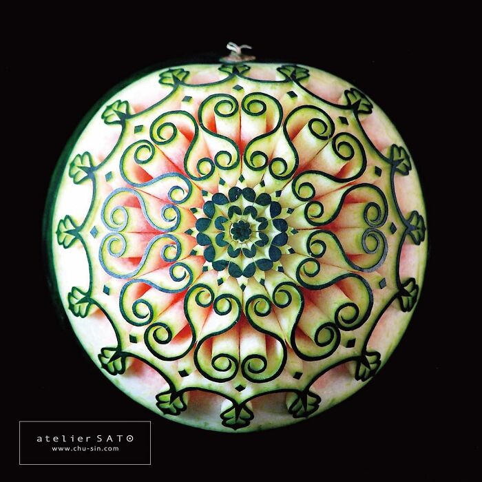Fruit-Carving-Art-Tomoko-Sato
