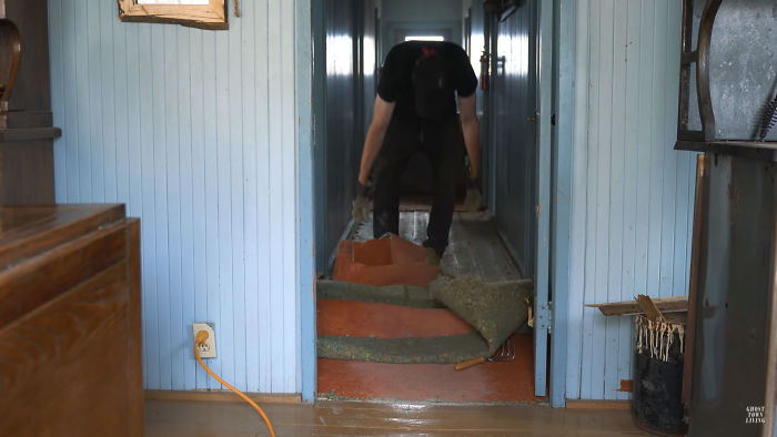 After Buying $1.4M Ghost Town, Man Gets Stuck There Due To The Pandemic For Over 6 Months