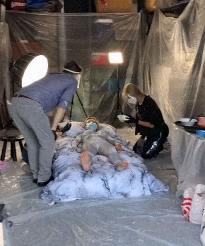 The Queen Of Halloween, Heidi Klum, Finally Reveals This Year&rsquo;s Halloween Special