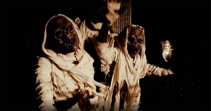 The Queen Of Halloween, Heidi Klum, Finally Reveals This Year&rsquo;s Halloween Special