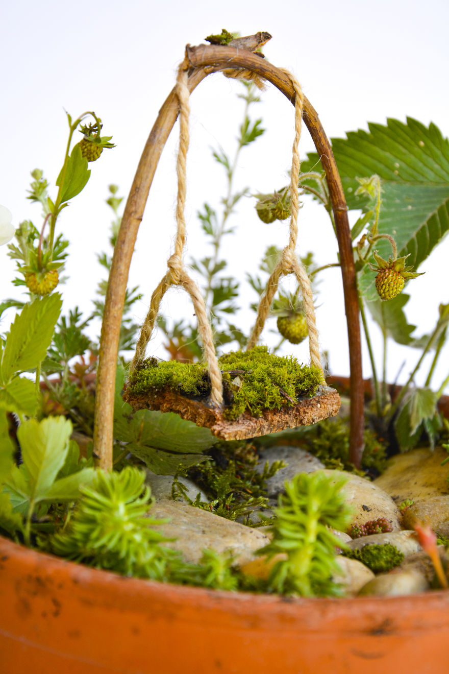 I Started Making Tiny Gardens At Home To Relax From My Everyday Job (28 Pics) I Started Making Tiny Gardens At Home To Relax From My Everyday Job (28 Pics)
