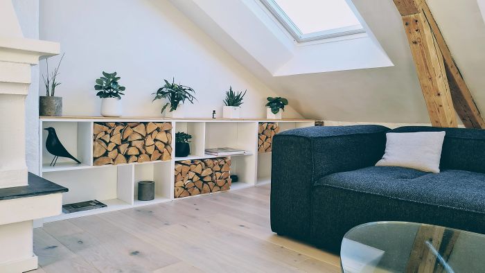 IKEA Valje Shelf Unit. Simple But Classic IKEA Hack