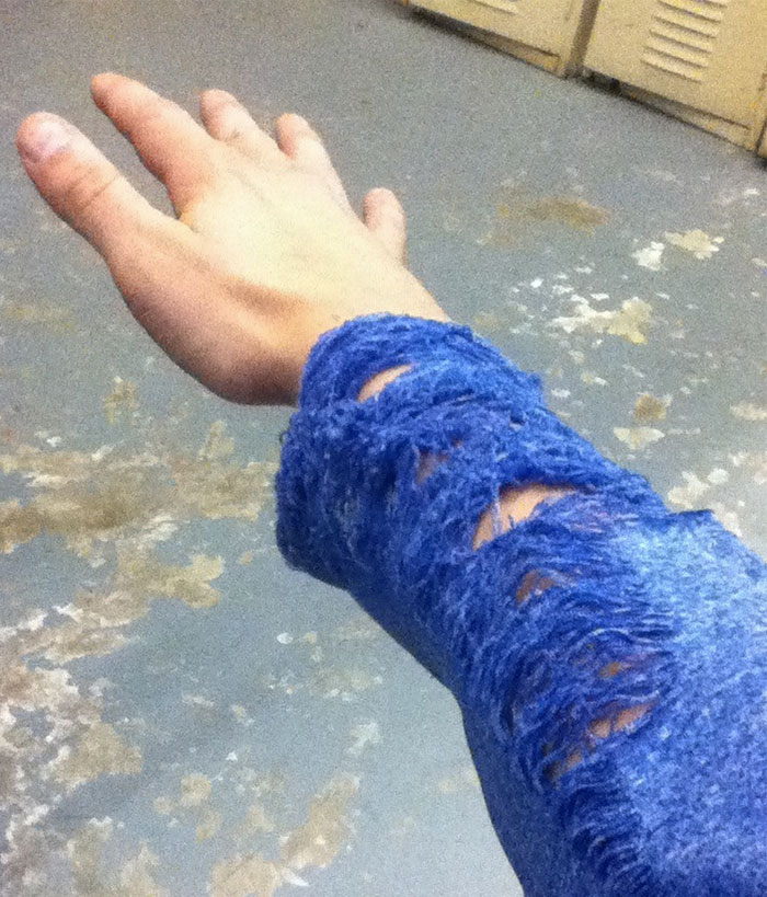 What Happens To A Long-Sleeved Shirt In 180 Mph Winds