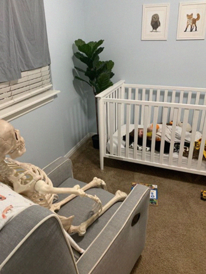 Toddler Befriends A Creepy Skeleton His Parents Got As A Halloween Decoration, Even Has It Watch Over Him As He Sleeps Toddler Befriends A Creepy Skeleton His Parents Got As A Halloween Decoration, Even Has It Watch Over Him As He Sleeps