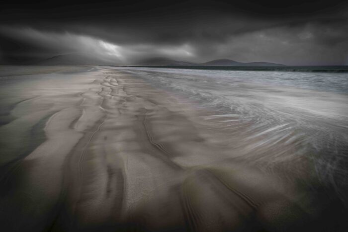 Classic View Commended: Bill Ward, 'Incoming Storm, Luskentyre', West Harris