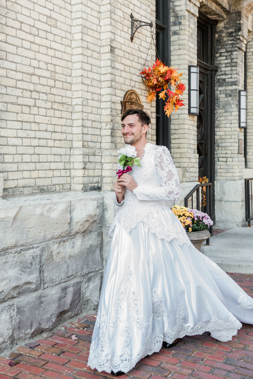Funny Best Man Crashes First Look In A $60 Goodwill Wedding Dress