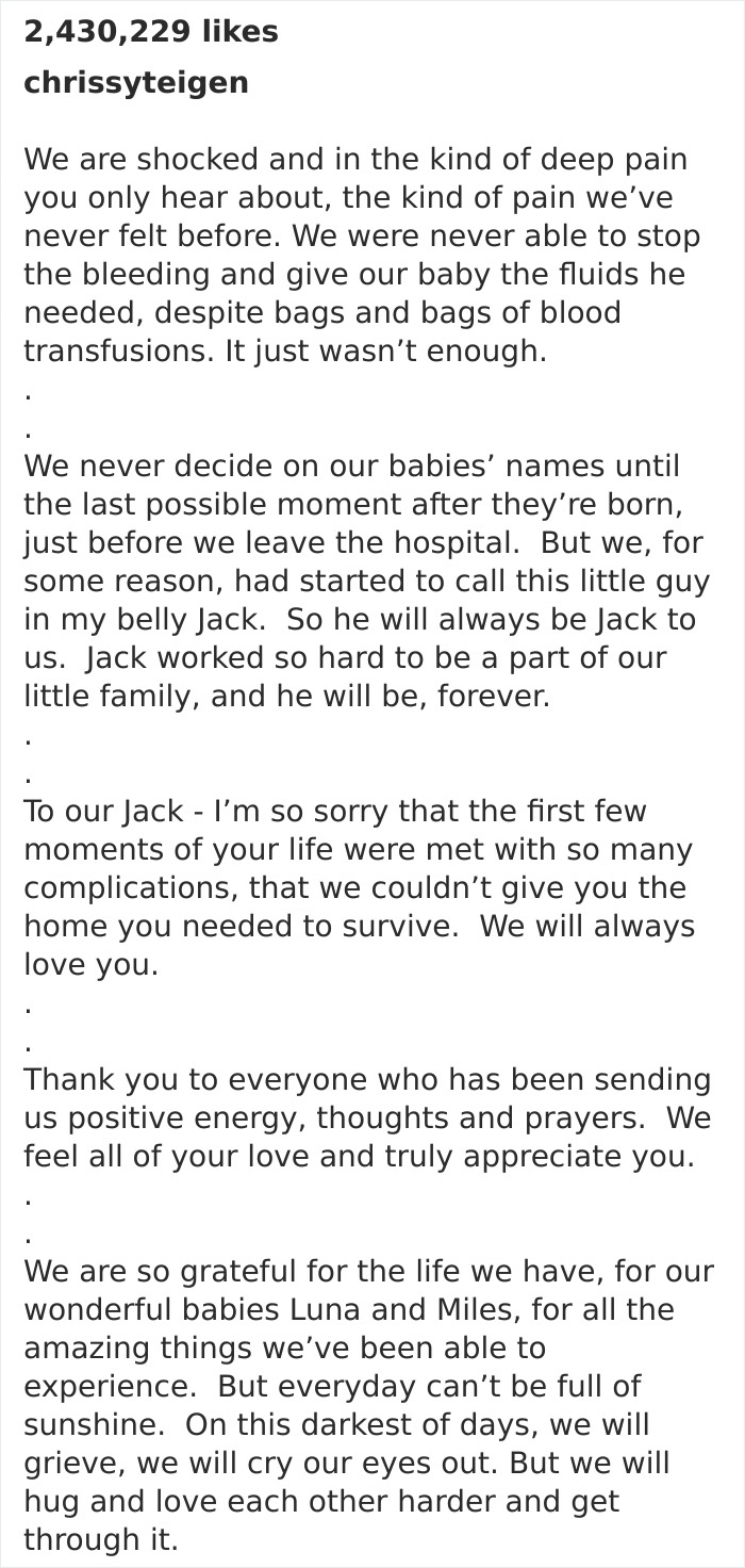 Chrissy Teigen Suffers A Miscarriage, People Support Her And Say She Helped Other Mothers Feel Less Alone