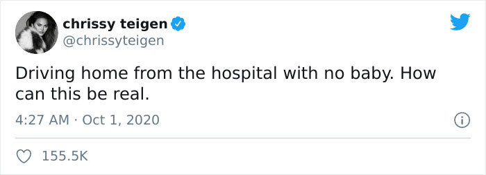 Chrissy Teigen Suffers A Miscarriage, People Support Her And Say She Helped Other Mothers Feel Less Alone Chrissy Teigen Suffers A Miscarriage, People Support Her And Say She Helped Other Mothers Feel Less Alone