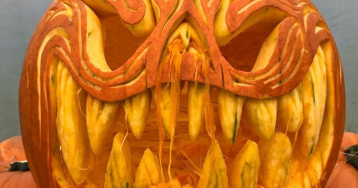 I’ve Been Carving Pumpkins For Over 10 Years, Here Are My 23 Favorite Monster Pumpkins