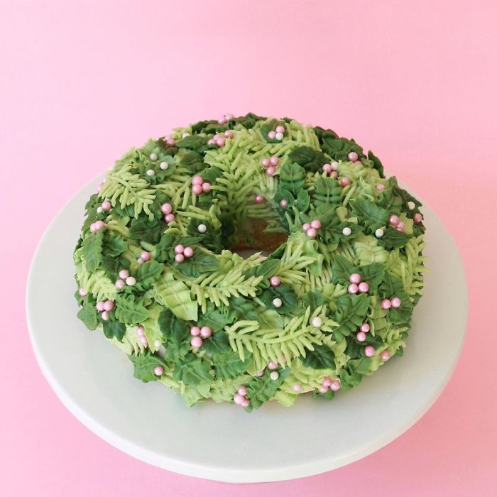 LA-Based Baker Creates Stunning Cakes That Look Like Fancy Persian Rugs