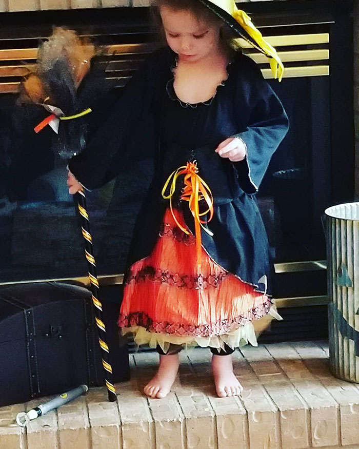 Sent The Kid To School In Full Costume Just To Find Out I Not Only Had Wrong Day, But Wrong Week
