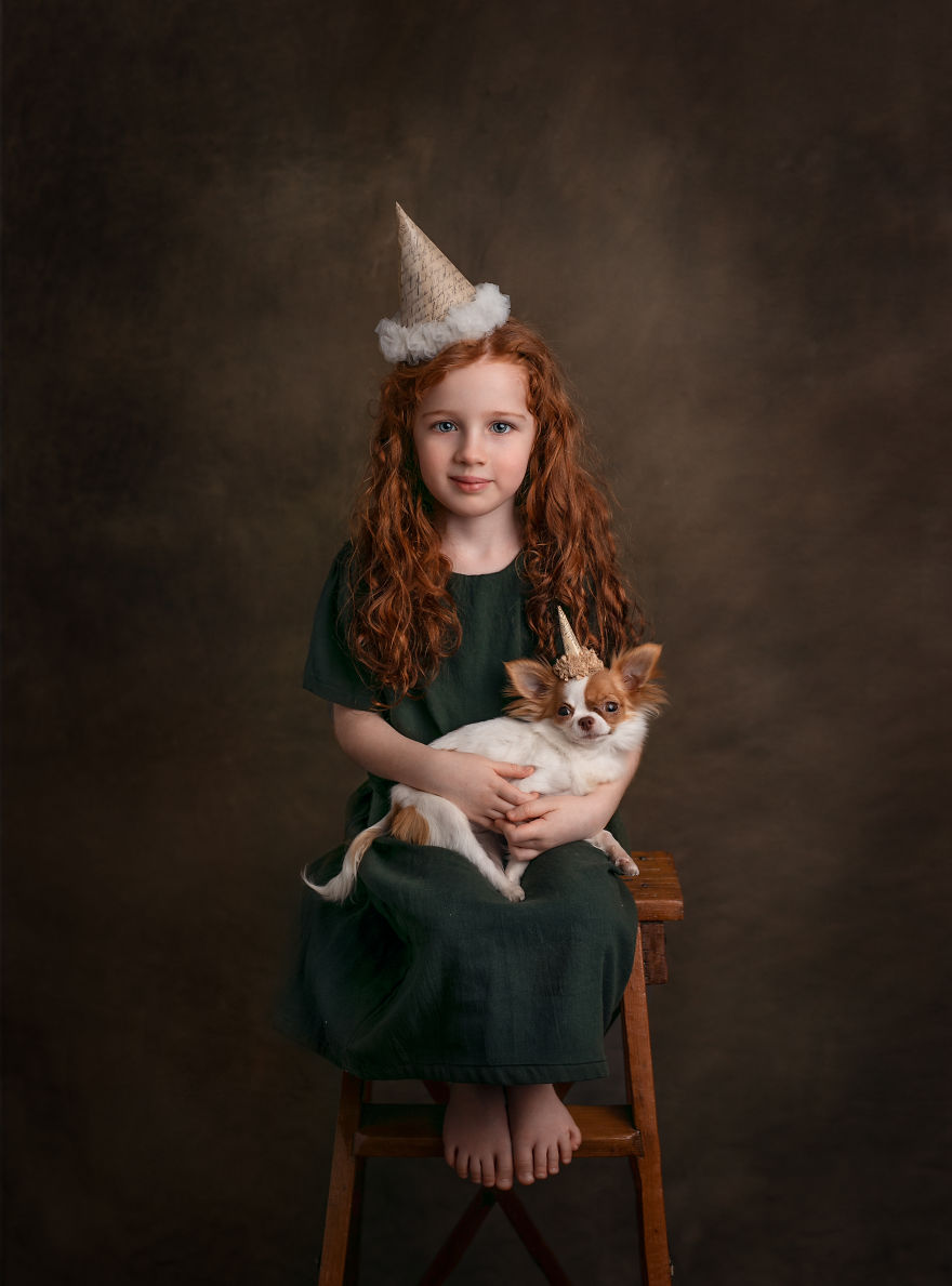 Artistic Portraits During Quarantine Time Using Artificial Light Artistic Portraits During Quarantine Time Using Artificial Light