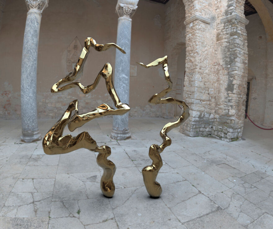 I've Discovered That Drawing With Different Hands Opens Up Different Aspects Of My Personality (39 Pics)