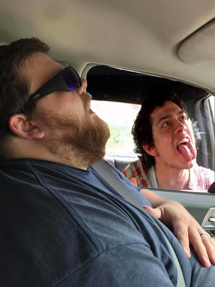 Sleeping-Husband-Photoshop-Battle