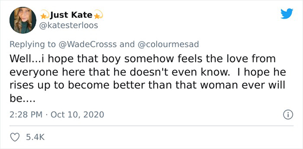 'Can Anyone Remove The Center Kid?': Woman Horrifies People After A Photoshop Request To Remove Her Stepson Goes Viral