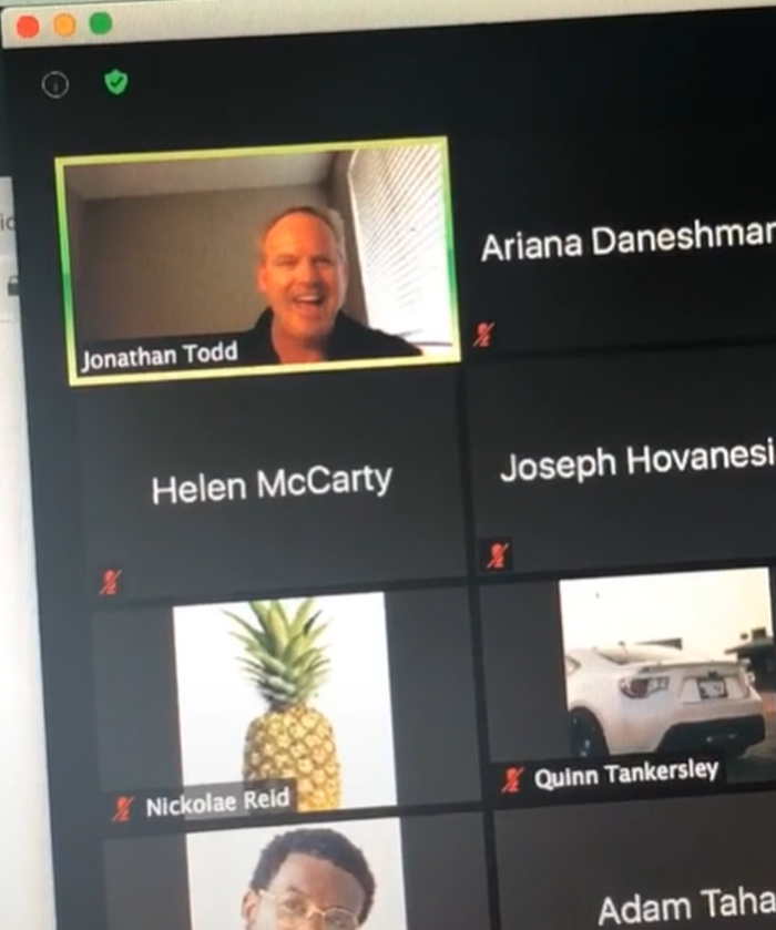 TikTokers In College Are Turning On Their Cams In Zoom Lectures So Professors Won't Have To Teach To Blank Screens