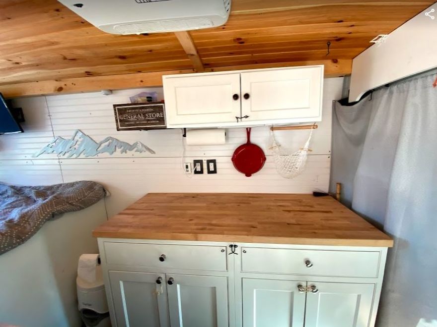 Beautifully Designed Ram Promaster With High Roof - Fully Equipped.