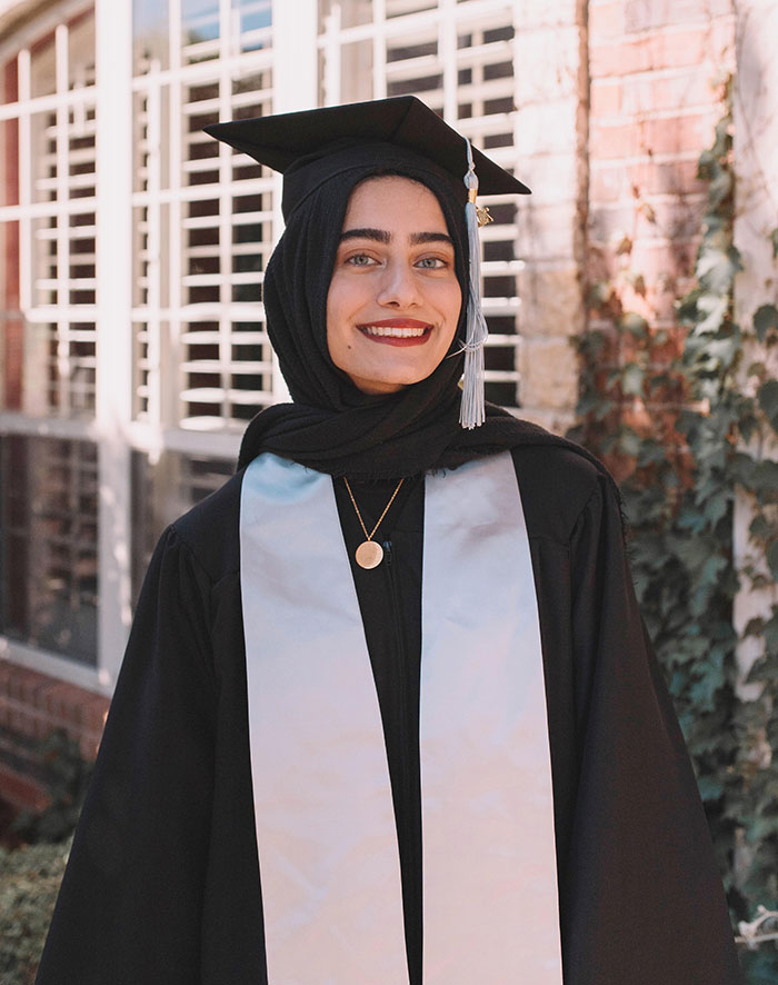 Fought Through My Depression And Managed To Graduate With A 4.0