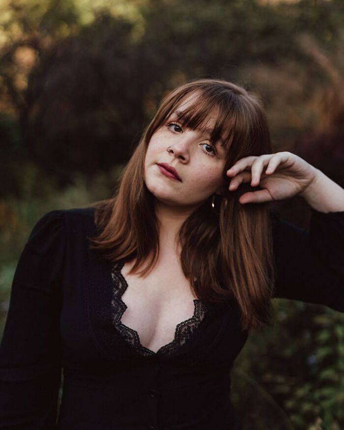 TikToker Explains How To Sing Like Famous Singers And Recreates Their Voices Perfectly TikToker Explains How To Sing Like Famous Singers And Recreates Their Voices Perfectly