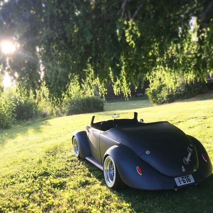 This Guy Transformed A 1961 VW Beetle Deluxe Into A Black Matte Roadster