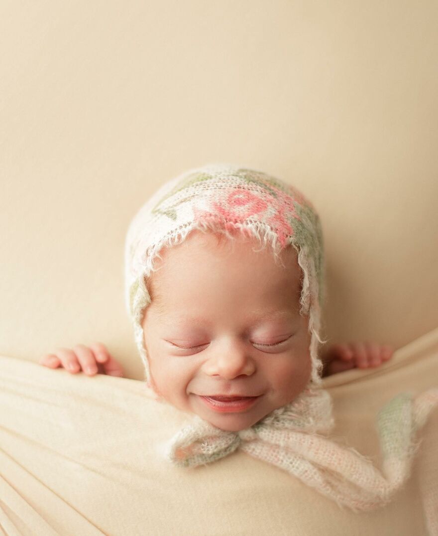 My Pictures Of Gorgeous Newborn Babies (13 Pics)