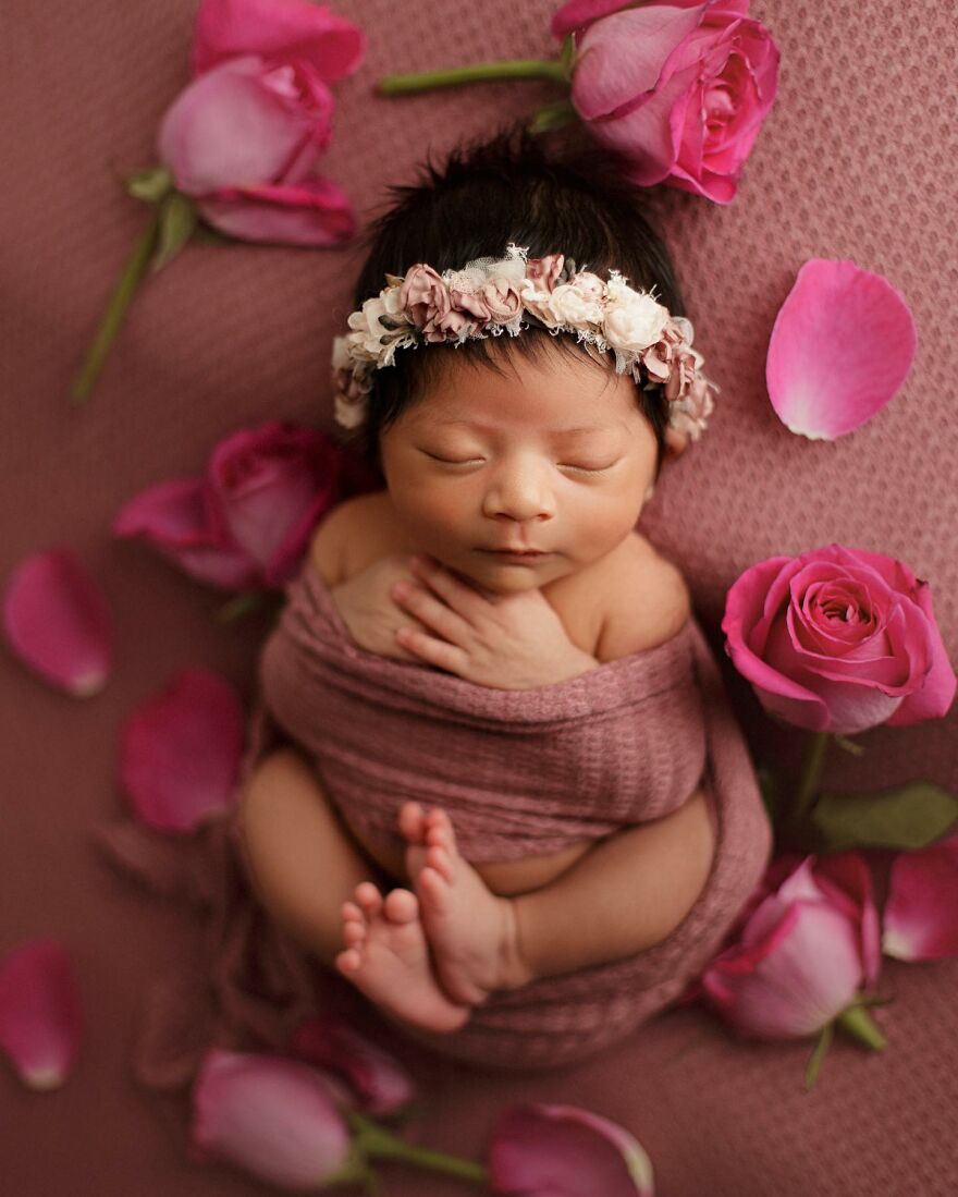My Pictures Of Gorgeous Newborn Babies (13 Pics)
