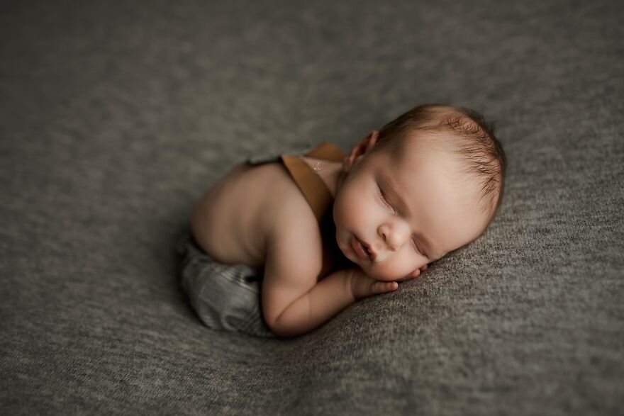Newborn Babies In Studio