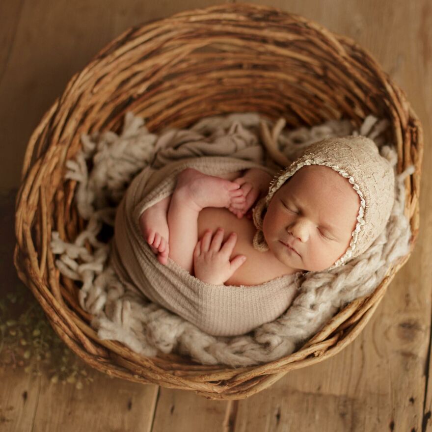 My Pictures Of Gorgeous Newborn Babies (13 Pics)