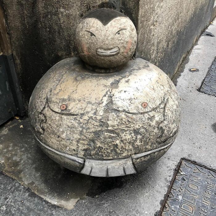 Creative-Street-Vandalism-Graffiti-Cal-Dessins-And-Co