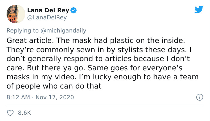 Lana Del Rey Responds To People Who Criticized Her For Wearing A Mesh Face Covering During The Coronavirus Pandemic Lana Del Rey Responds To People Who Criticized Her For Wearing A Mesh Face Covering During The Coronavirus Pandemic
