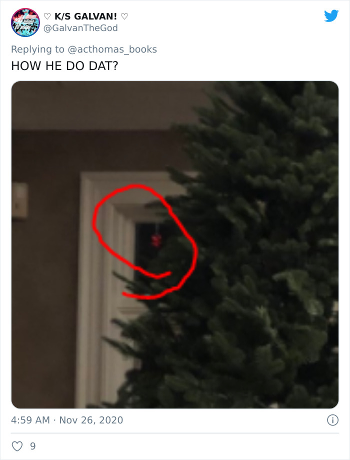 415K People On Twitter Are Cracking Up At The Way This 4 Y.O. Toddler Decorated Her Grandma's Christmas Tree