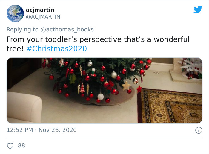 415K People On Twitter Are Cracking Up At The Way This 4 Y.O. Toddler Decorated Her Grandma's Christmas Tree