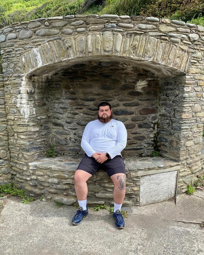 Lee Abbey, Rating 4/10