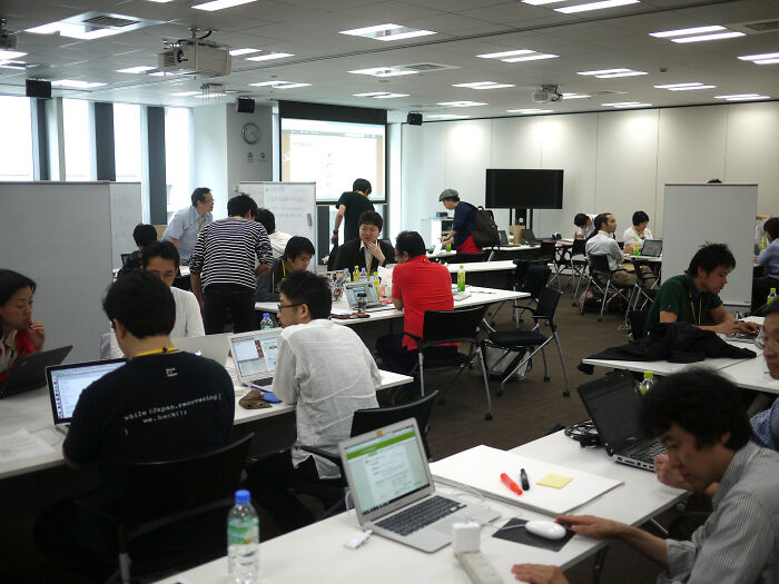 40 Interesting Answers To What Will Never Be The Same Once The Pandemic Is Over, As Said By People On Reddit