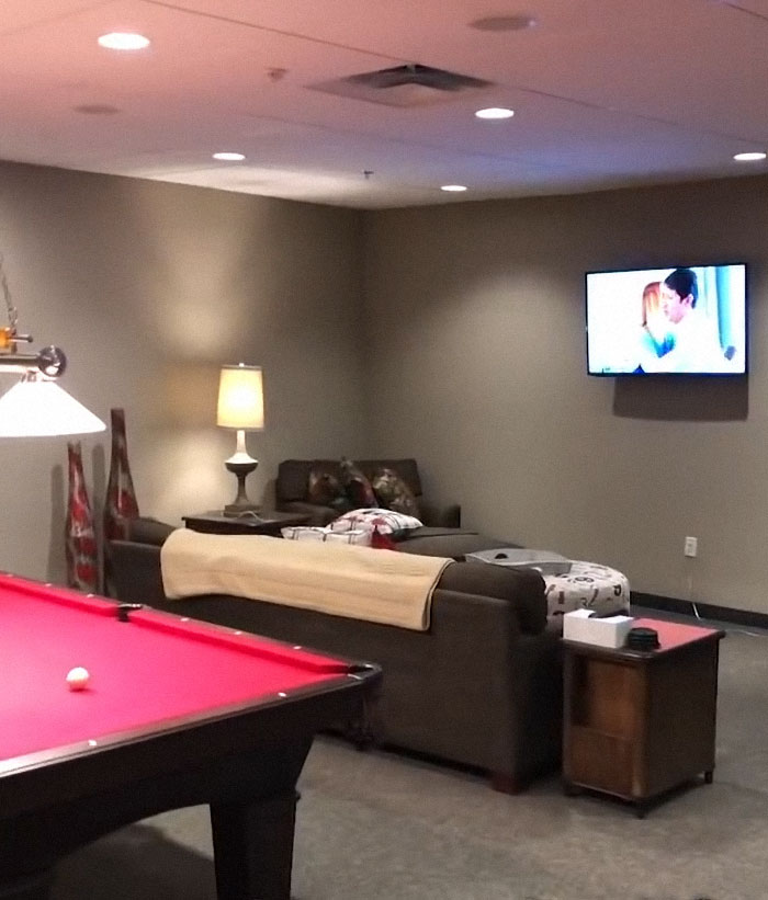 "Inside A $3M Doomsday Condo": This Is How A Luxury Survival Bunker Looks