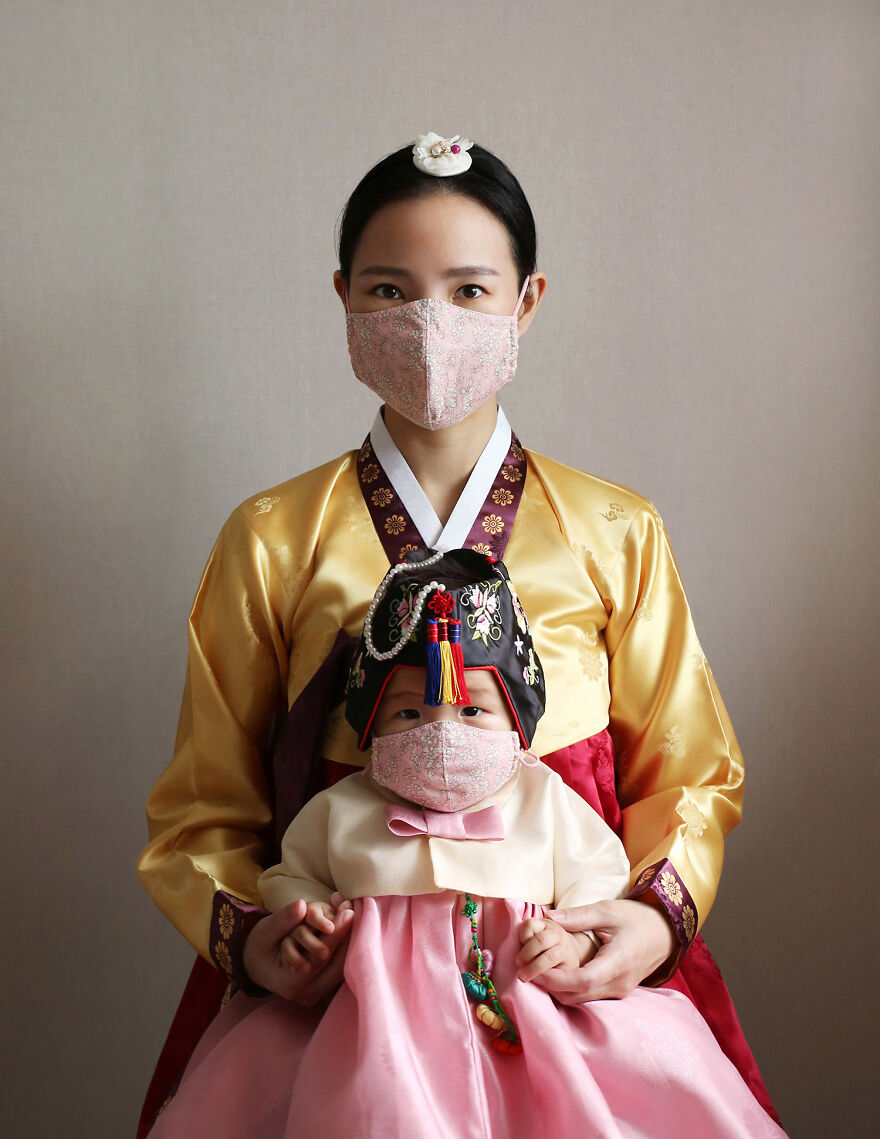 Here Are The 10 Winning Photographs From The “People” Contest By The Independent Photographer Here Are The 10 Winning Photographs From The “People” Contest By The Independent Photographer