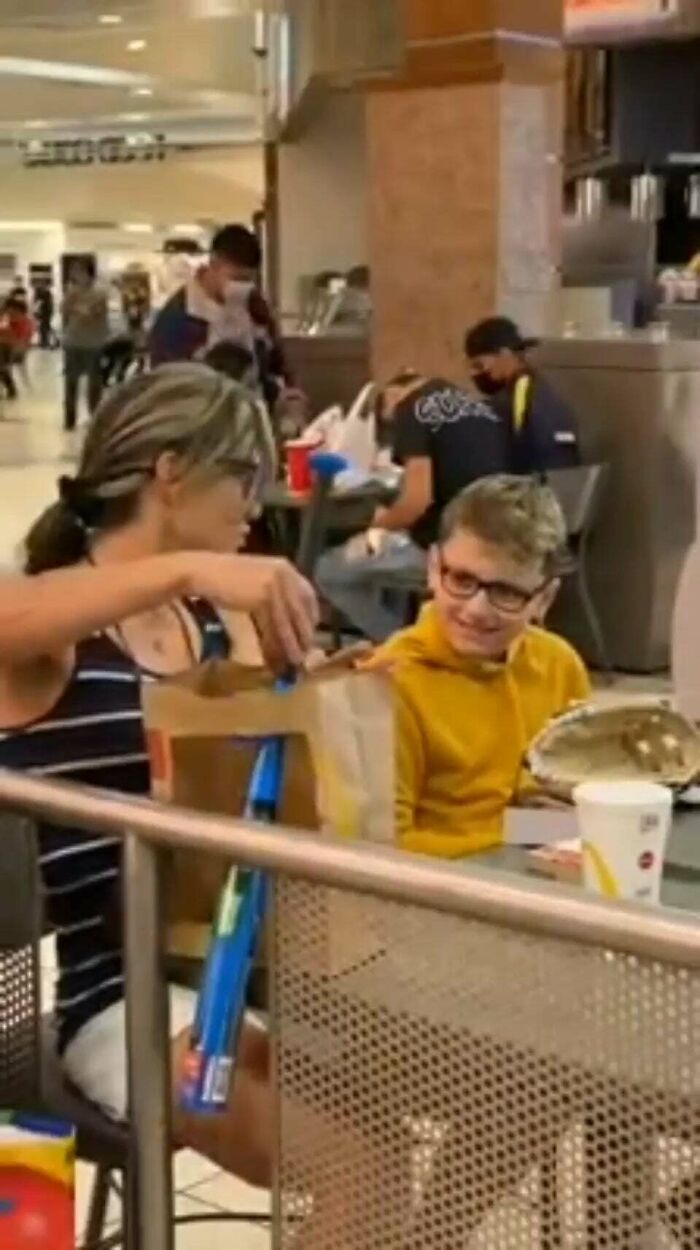 This Kid Didn't Have A Birthday Party, So His Mom Gave Him A "Happy Meal"