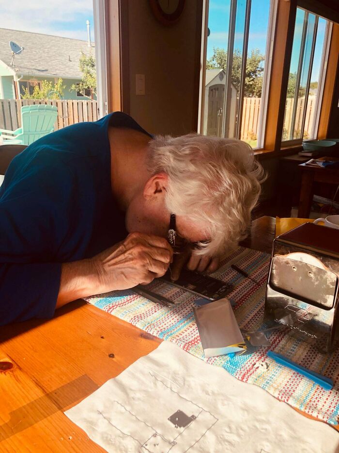 My Mom Recently Moved In With Me. She Spent 30 Years Working In A Jewelry Store. I Needed A New Battery In My iPhone. She Immediately Looked Me In The Eye And Said “I Got This”. Welcome Home Mom. I Love You.