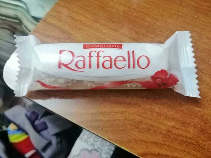 My Mom Just Bought This Chocolate Because I Told Her That I've Never Tasted It Before. I Don't Deserve Her!