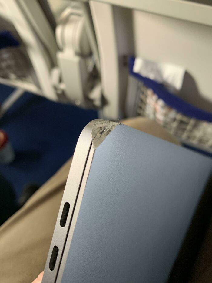 Didn’t Realise The Tote Bag Containing My New Laptop Was Dragging Along The Floor, Adding A New Bevel