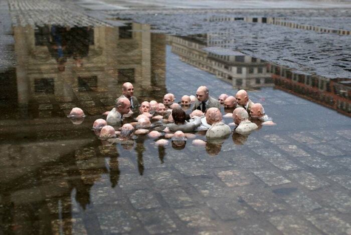 This Sculpture By Issac Cordal In Berlin Is Called ‟politicians Discussing Global Warming.”