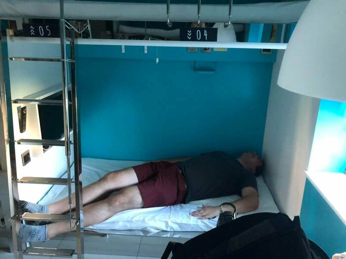 "You Can't Fit In This Bed. You Should Post This To R/Tall." 6'5"- Taipei Hostel