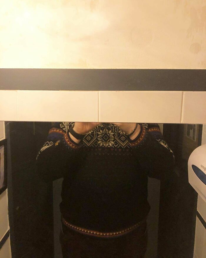 I Live In South Korea. I Am Tall. This Is Eye-Level.