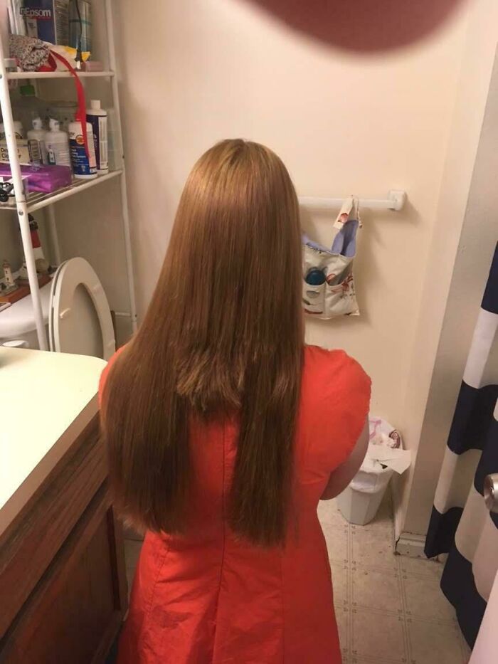 The Hairdresser Had “No Idea” How This Happened