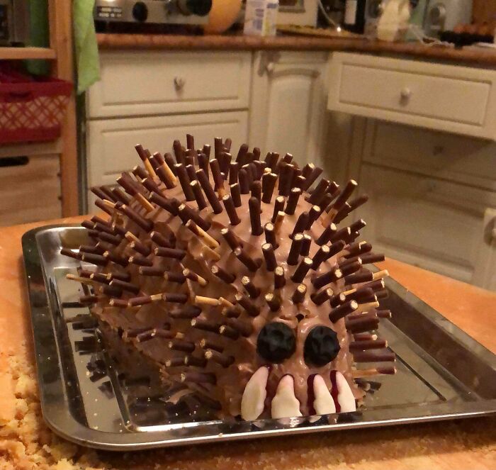 Hedgehog-Cake-Fails
